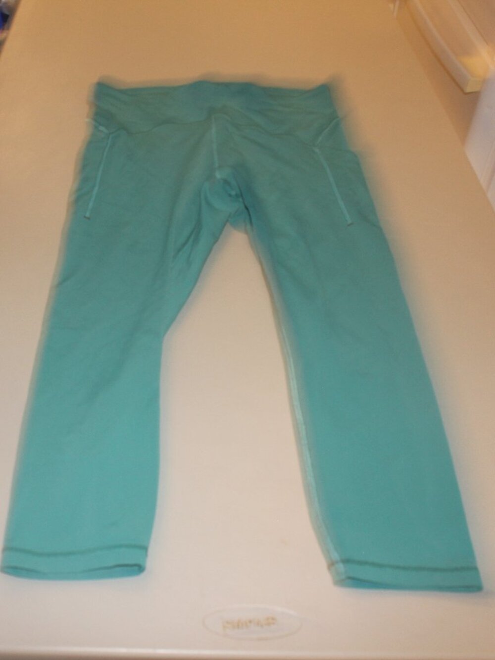 Teal Green Lululemon  Power Thru Crop Size 12